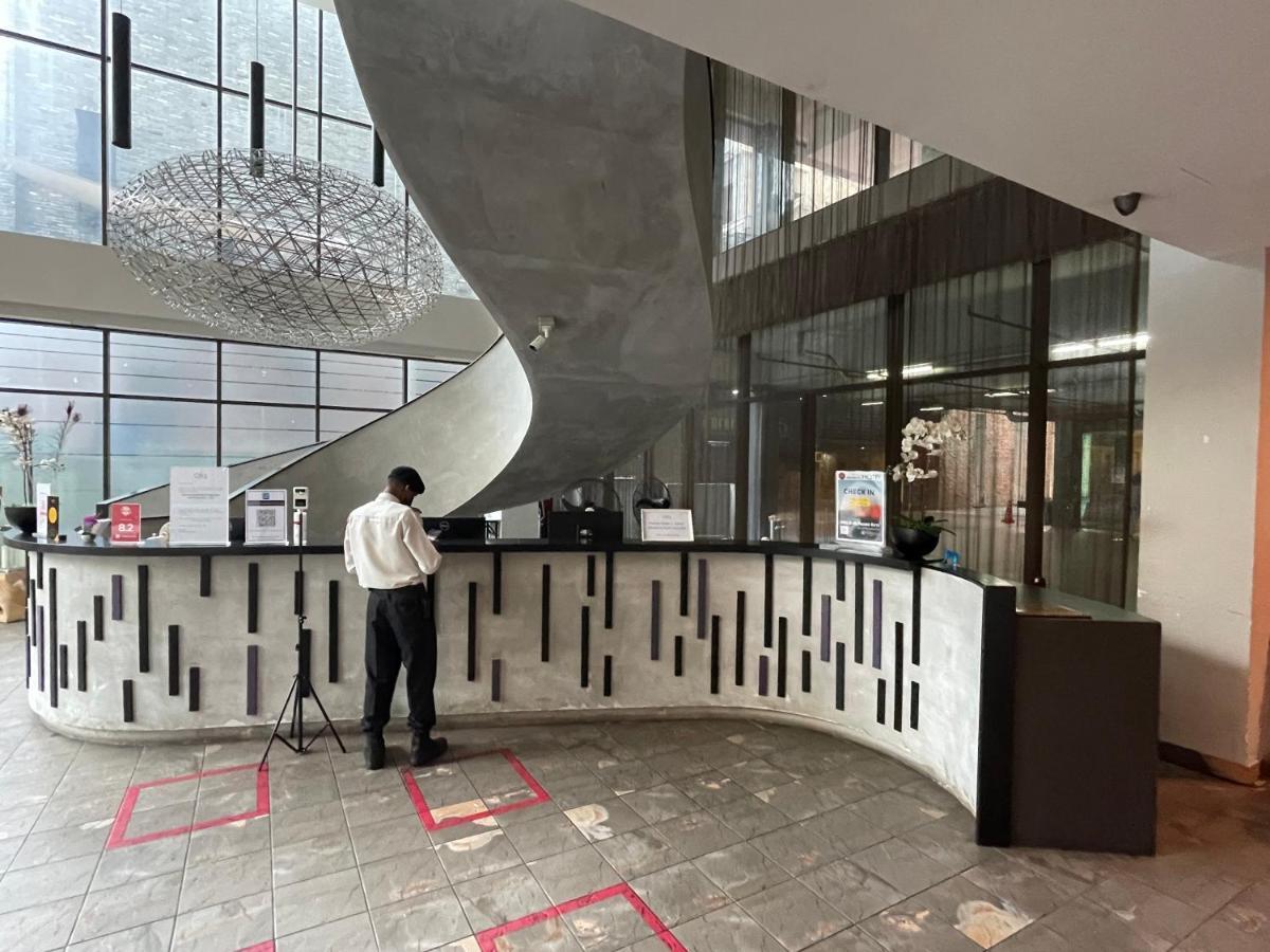 Q Damansara by Trillionz Hotel Petaling Jaya Luaran gambar