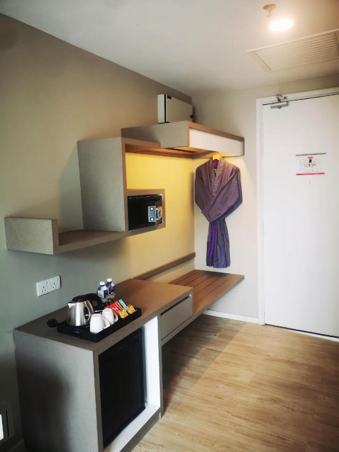 Q Damansara by Trillionz Hotel Petaling Jaya Luaran gambar